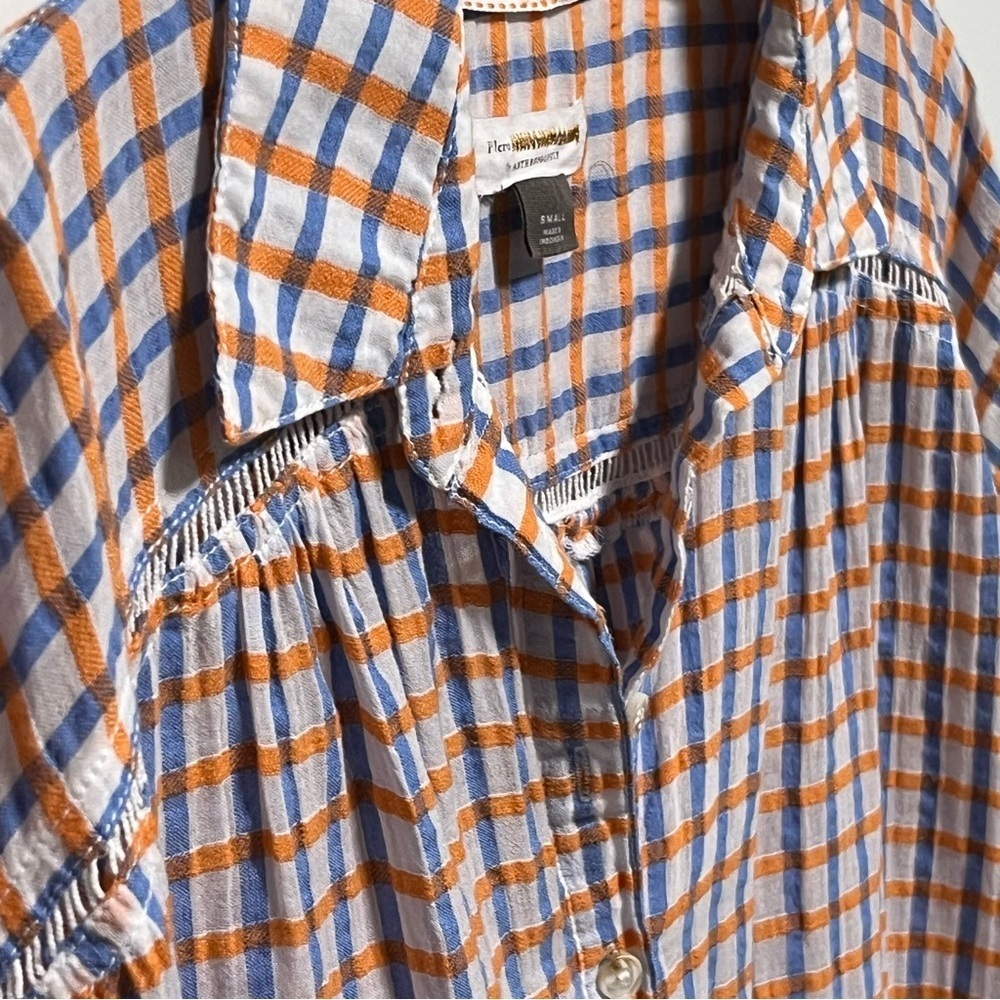 Pilcro Anthro. Serena Surf Casual plaid Henley cap sleeve carefree pullover top - Picture 2 of 12